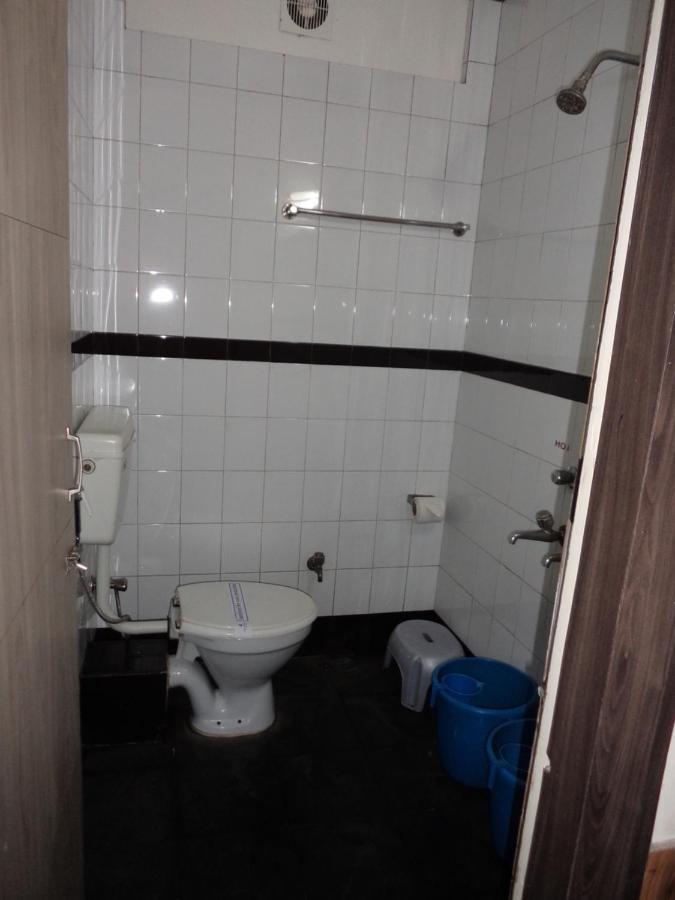 Hotel Monsoon Shillong Bagian luar foto