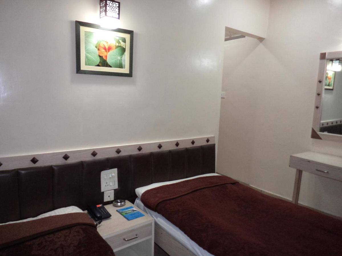 Hotel Monsoon Shillong Bagian luar foto