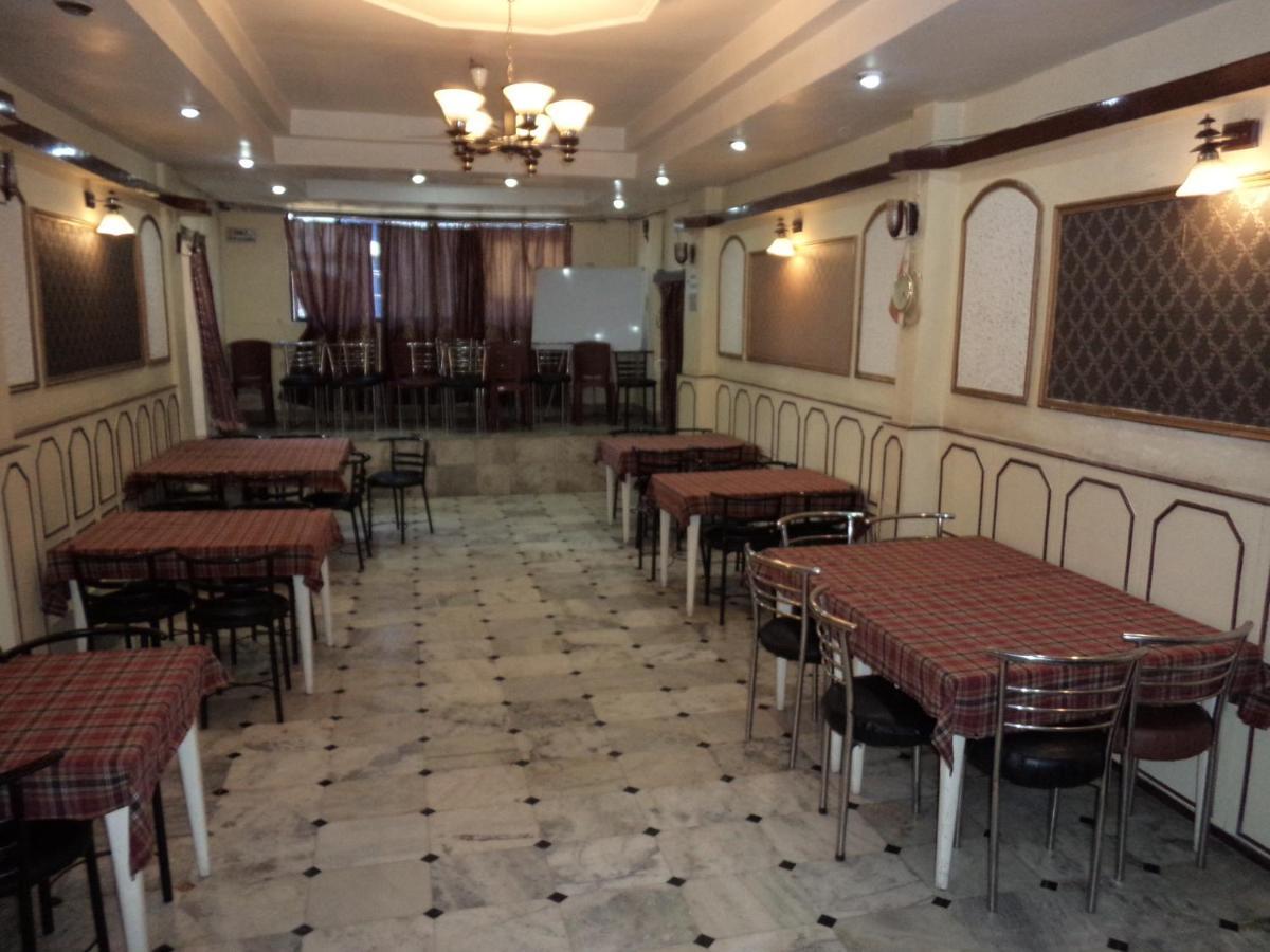 Hotel Monsoon Shillong Bagian luar foto