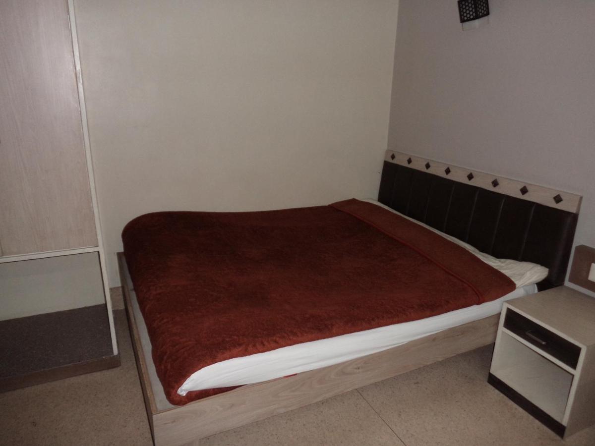 Hotel Monsoon Shillong Bagian luar foto